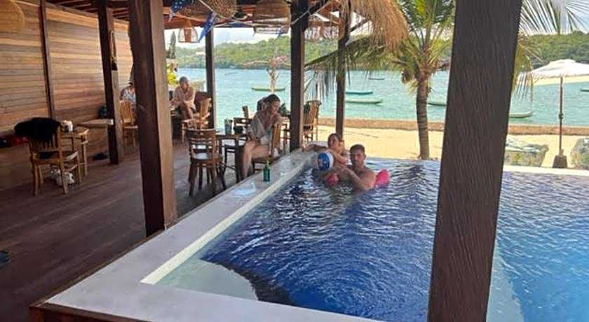 The Kubu 221 Ceningan