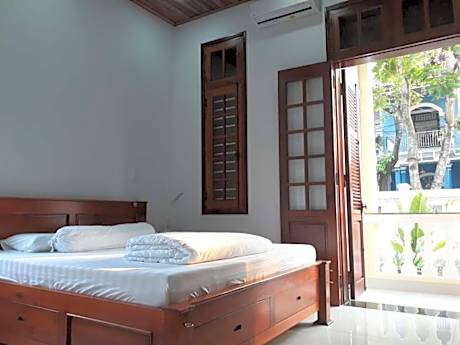 Deluxe Double or Twin Room with Balcony