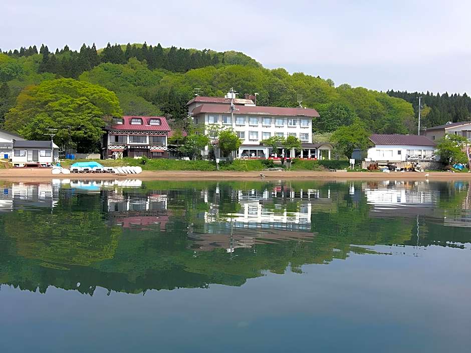 Lake Side Hotel Minatoya