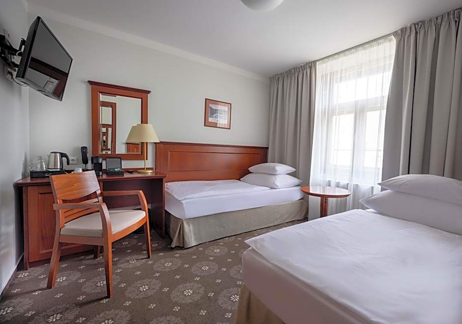 Hotel Lunik