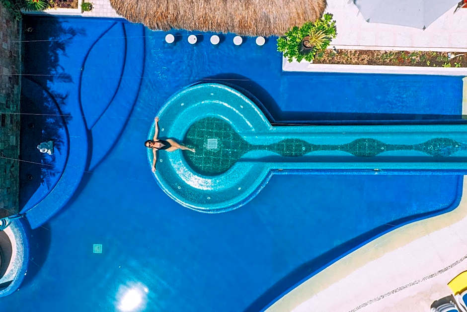 Aventuras Club Marina