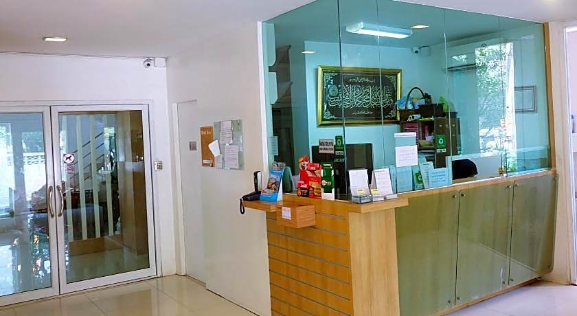 Riski Residence Ngamwongwan