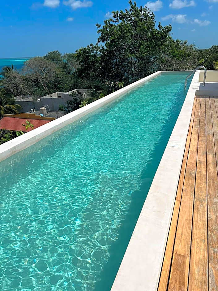 MICAELA apartment pool AC next to the lagoon