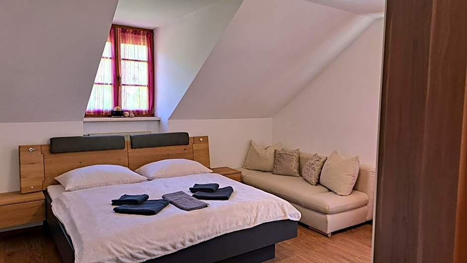Gästezimmer Tiefenbacher