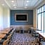Holiday Inn Express Hotel & Suites Boston-Cambridge By IHG