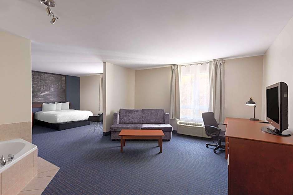 Super 8 by Wyndham Sainte Agathe Des Monts