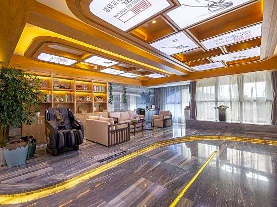 Jiuhou Konggu Youlan Hotel (Xiangshan Dancheng Pedestrian Street)