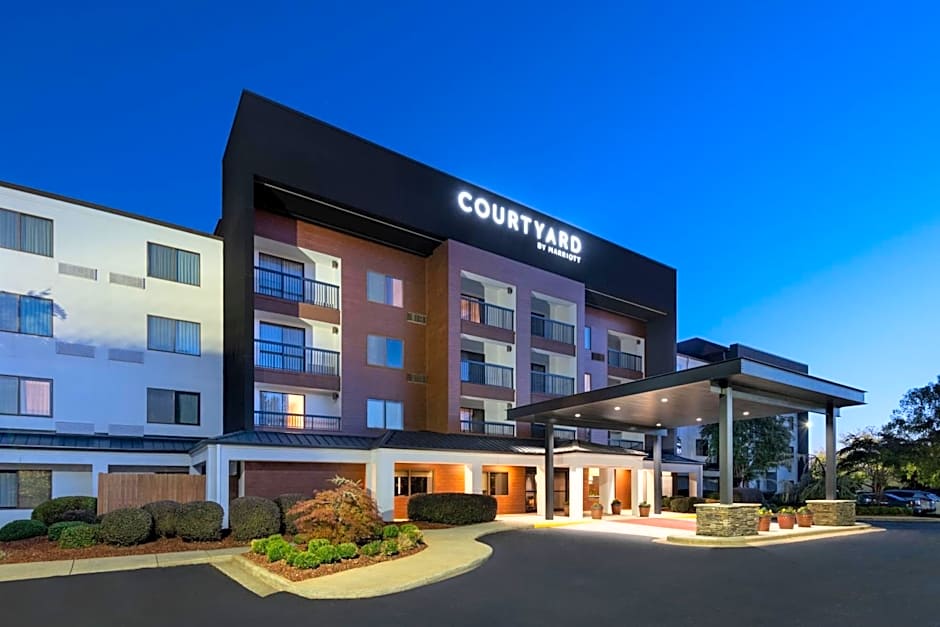 Courtyard by Marriott Burlington