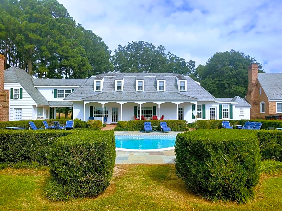 Kingsbay Mansion and Vacation Rental Houses