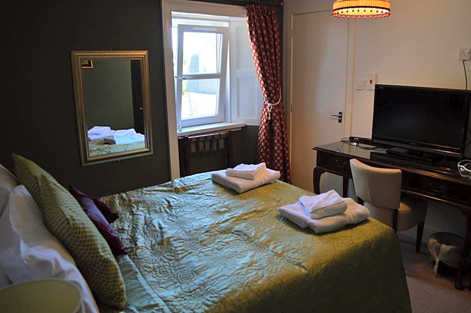 Bennachie Lodge Hotel