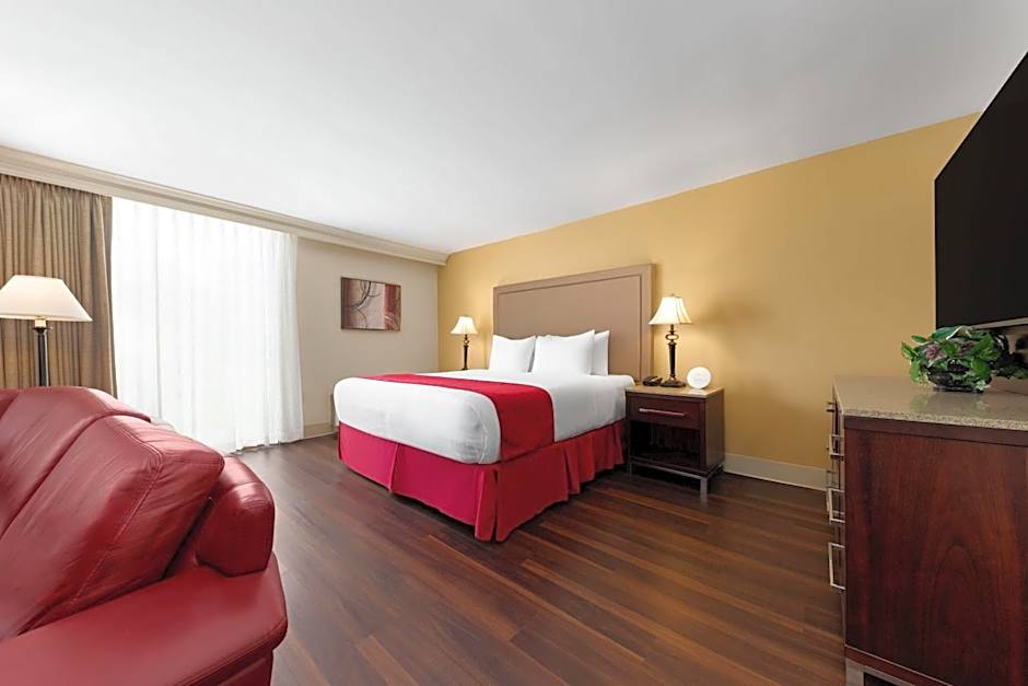 Wyndham Riverfront Little Rock