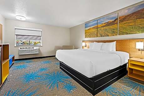 King Room - Non-Smoking