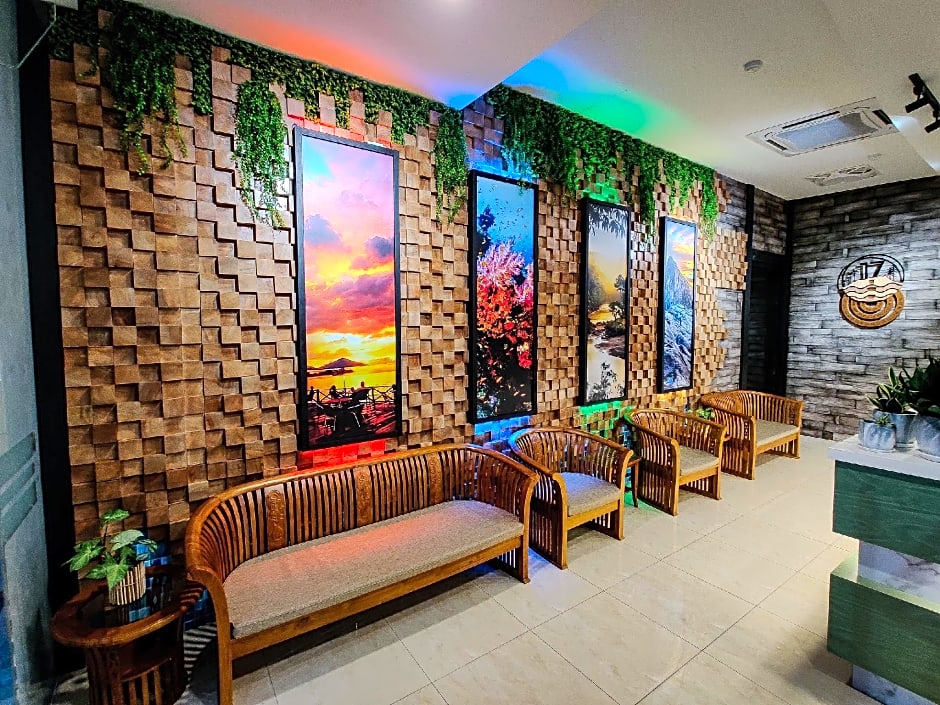 Hotel 17