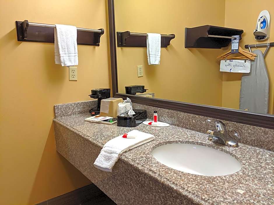 Super 8 by Wyndham Houston/Willowbrook/Hwy 249