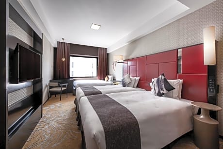 Superior Triple Room