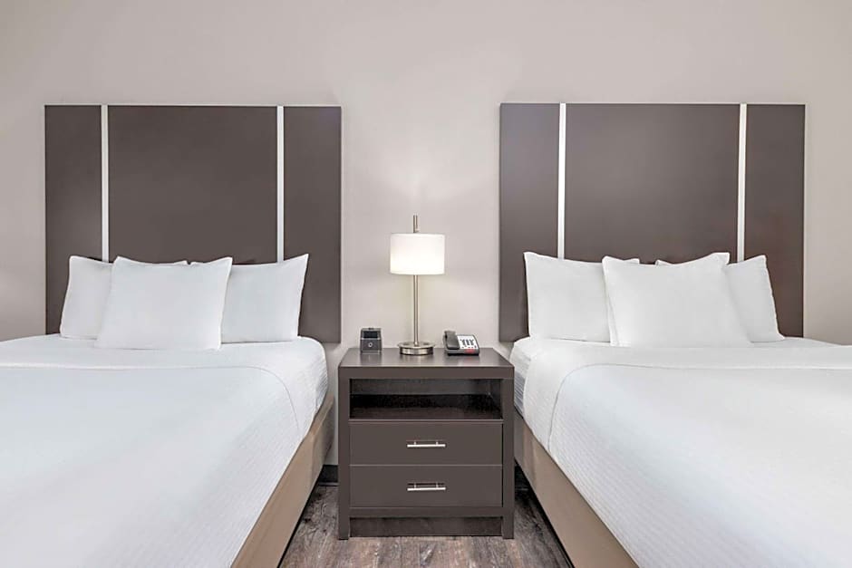 La Quinta Inn & Suites by Wyndham Tyler-University Area