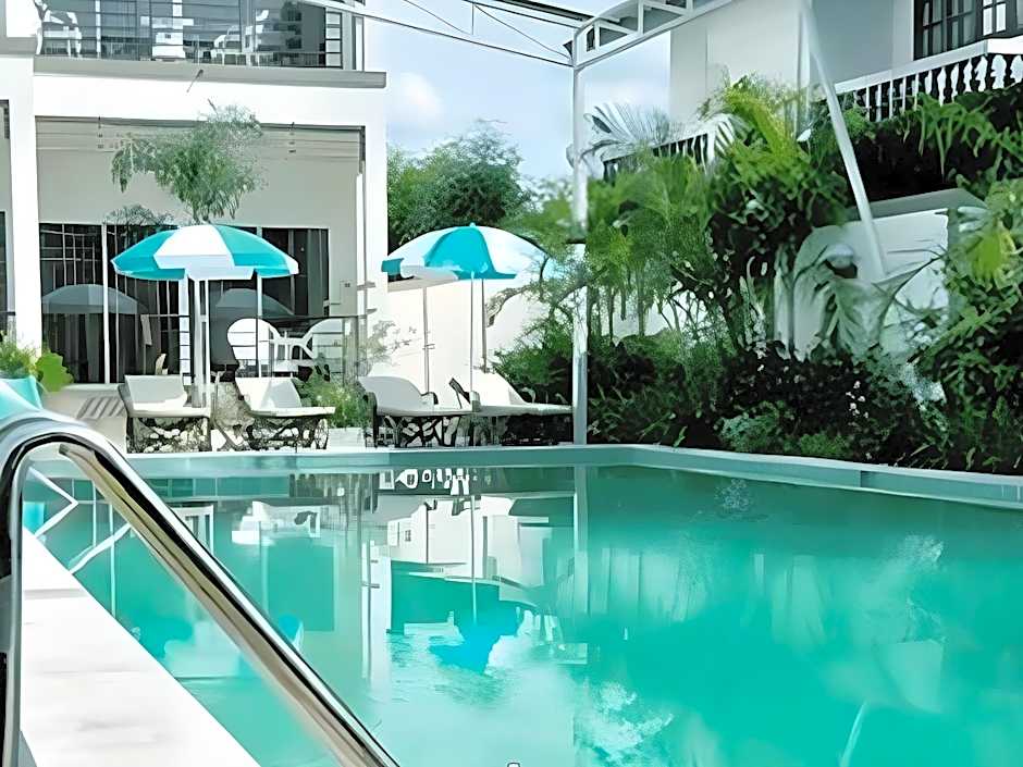 Tulip Boutique Hotel