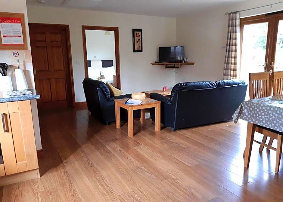 Heartsease Lodges