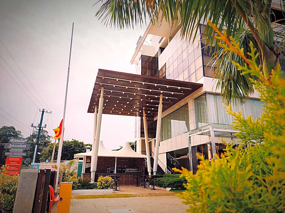 Hotel Sri Sierra