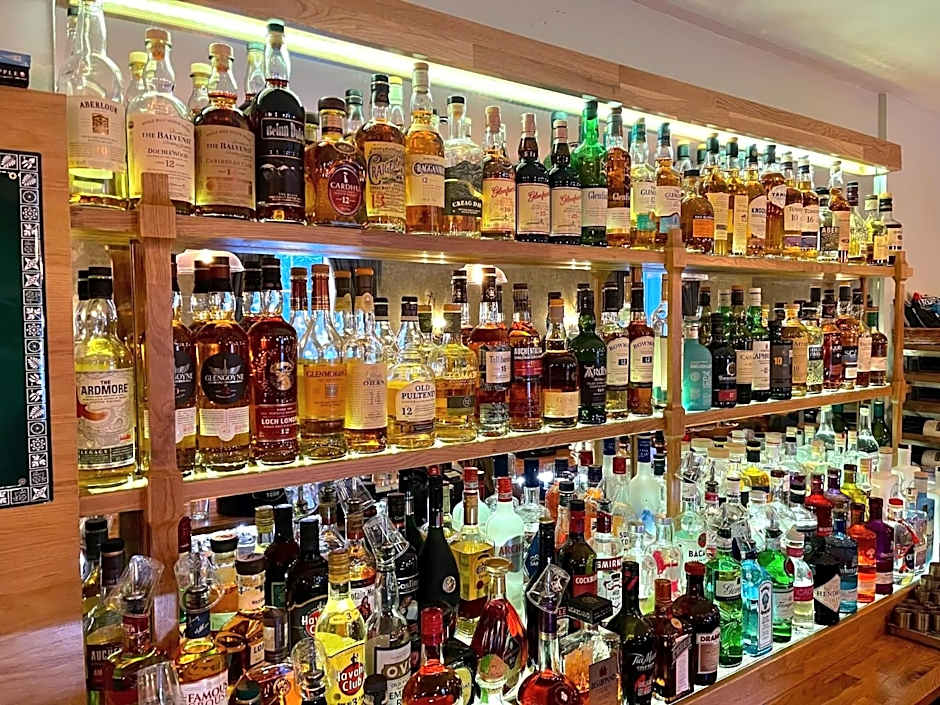 Duke Of Gordon Hotel