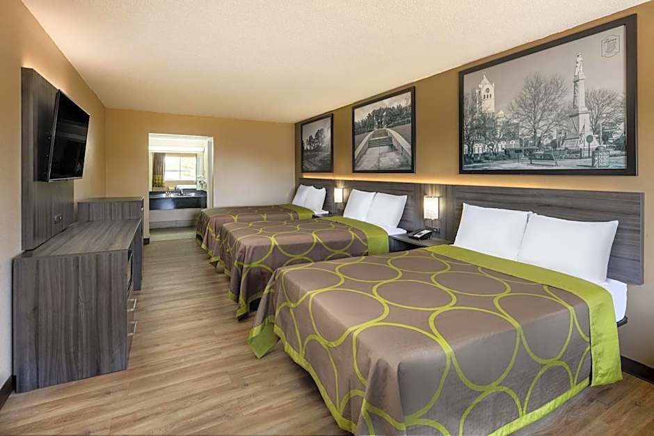 Super 8 by Wyndham McDonough GA