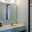 Days Inn by Wyndham Mackinaw City - Lakeview