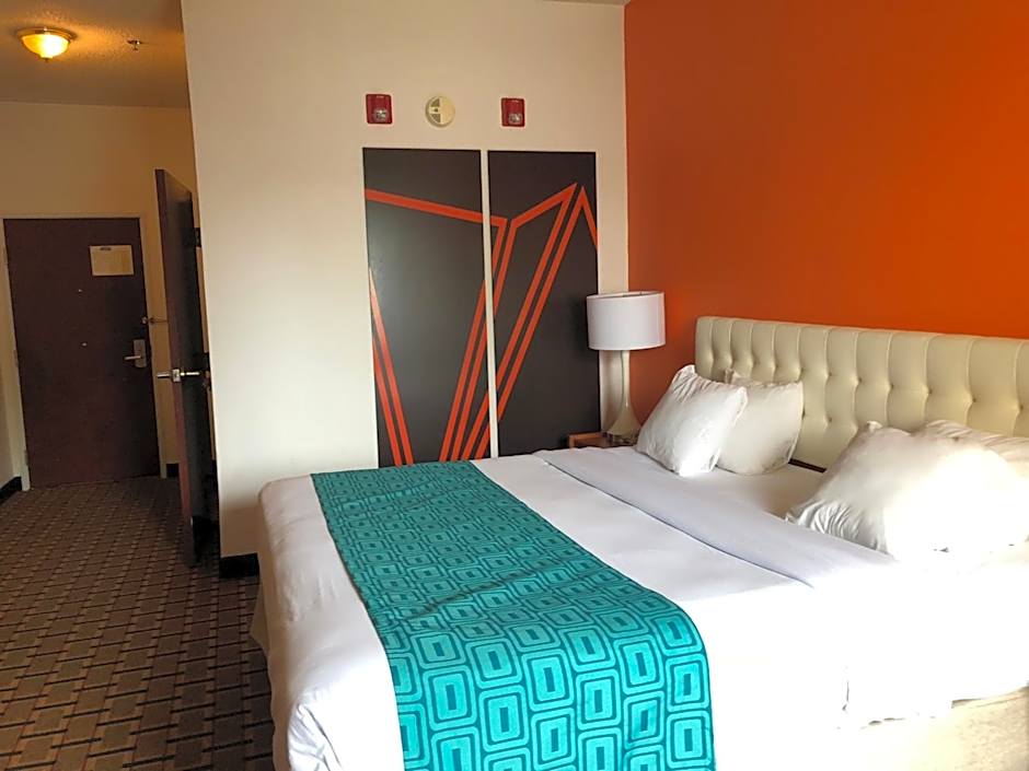 Howard Johnson by Wyndham Airport