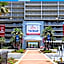 LAKETOWN 5 POOLs STEPS TO BEACH FAMILY FRIENDLY