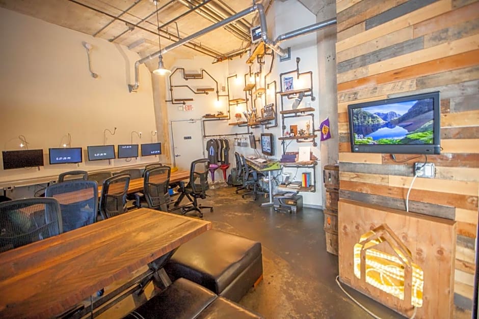 PodShare Hollywood