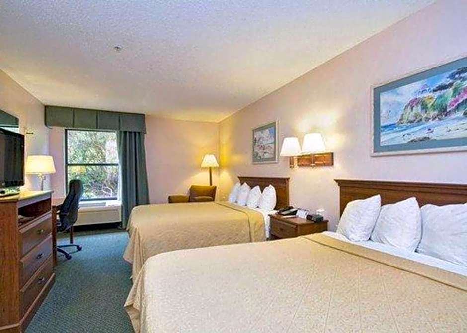 Econo Lodge Raleigh near Walnut Creek Amphitheatre