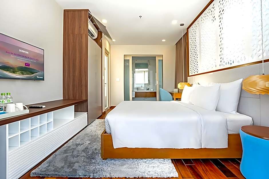 Oceanami Villas & Beach Club - by Thang Long Group