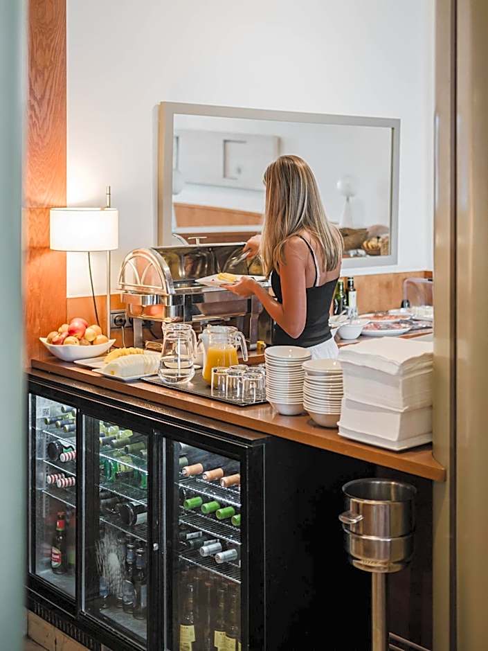 Hotel Niza