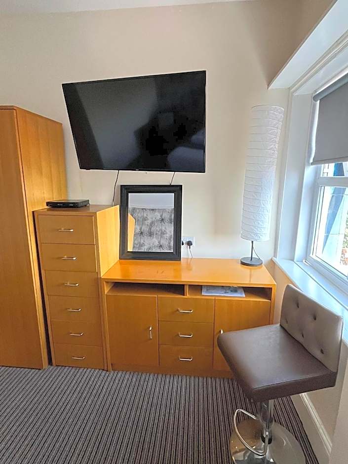 The New Brighton Hotel