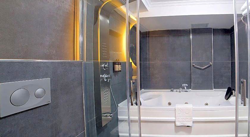 Days Inn by Wyndham Istanbul Arnavutkoy