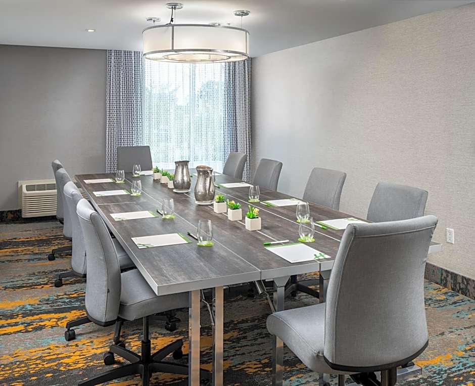 DoubleTree by Hilton Miami North I-95, FL