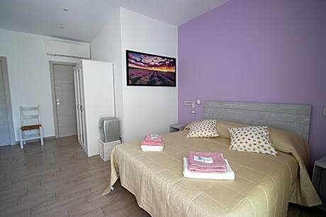 Double or Twin Room with Bathroom