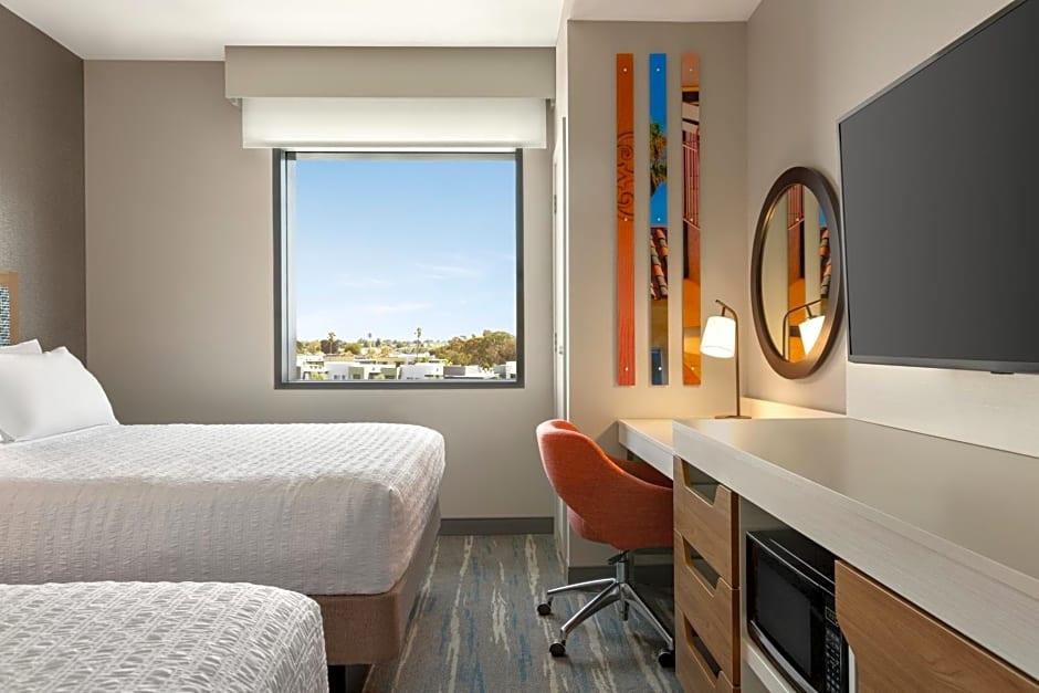 Hampton Inn & Suites San Mateo-San Francisco Airport