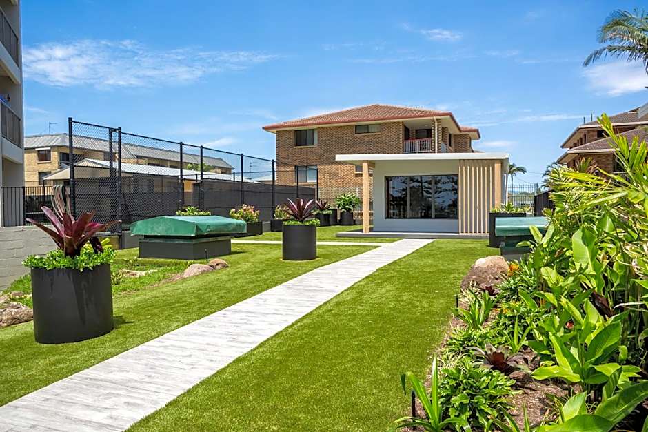 Burleigh Esplanade Apartments