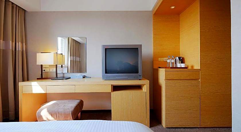 City Suites Gateway Hotel