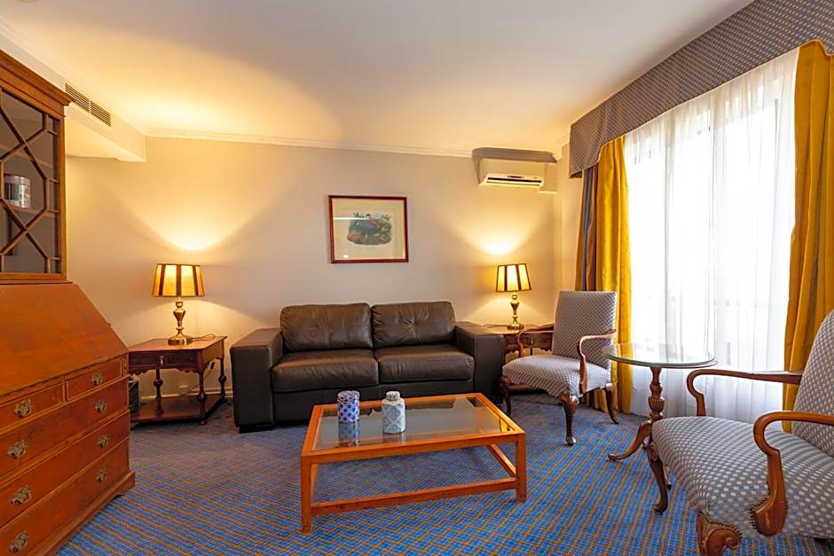 Park Plaza Santiago