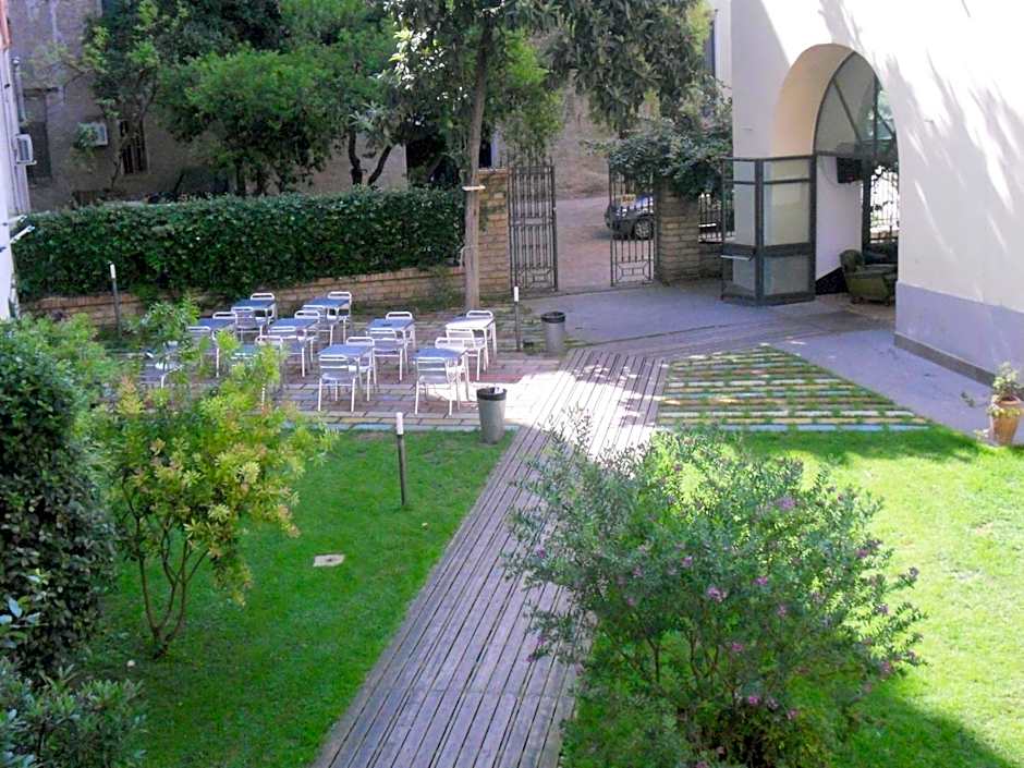 La Controra Hostel Naples