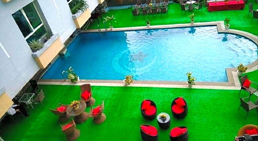 Kaya Hotel
