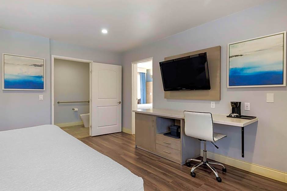 Best Western Orange Plaza