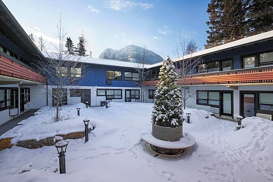 The Dorothy Motel