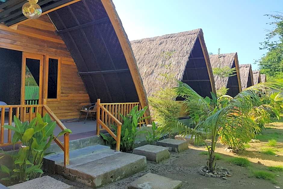 OYO 3025 Villa Alam Flores Labuan Bajo