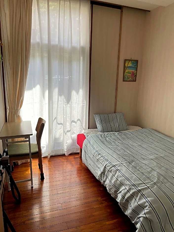Kami House