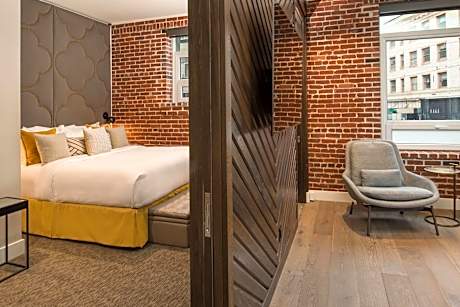 One-Bedroom Suite