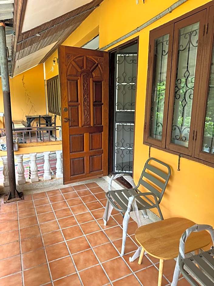 Dikachaya Hostel