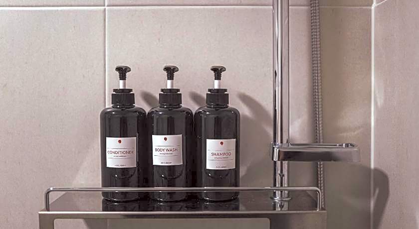 Kenny Stay Jeju Mosulpo