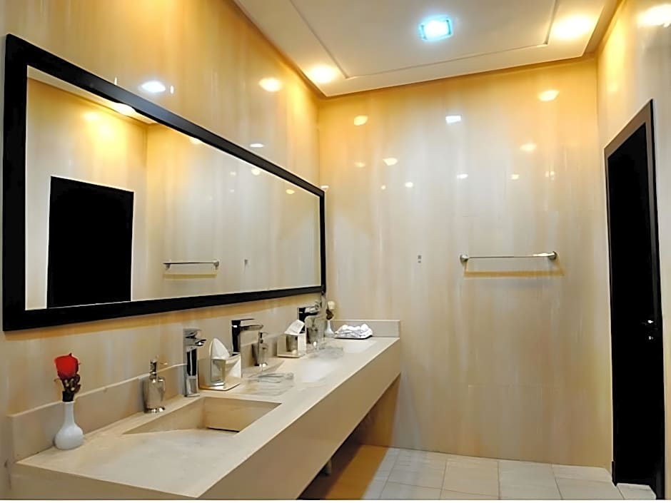 Rahty Home Hotel Apartments